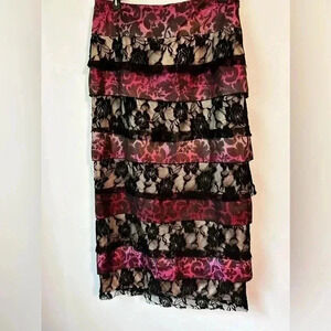 Women’s Sharon Tang skirt. Size large. NWT. Ruffled layers